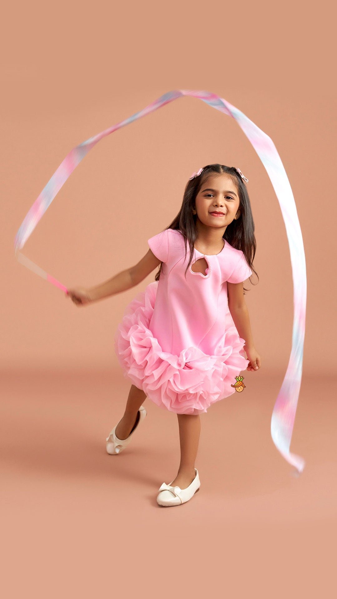 Pink Elegant Embellished Dress With Organza Flower Detail - Image 5